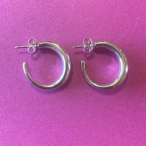 Authentic Pair of Pandora Liquid Silver Flow Medium Earrings